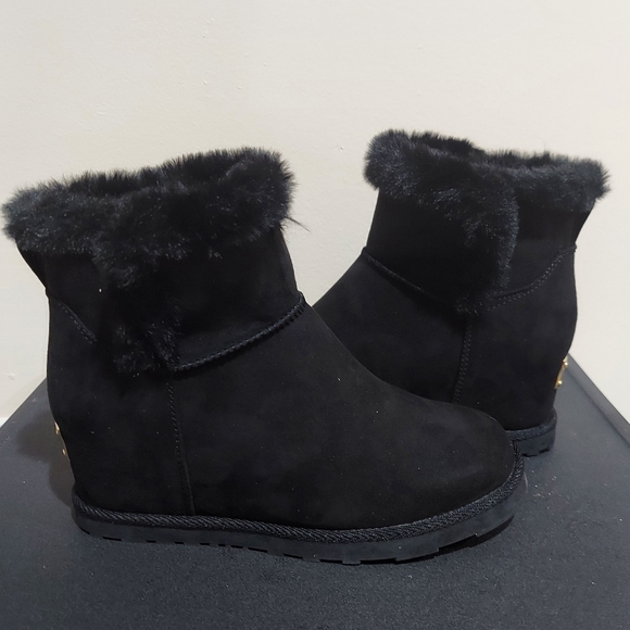 Juicy Couture Firecracker Boots - Picture 5 of 15